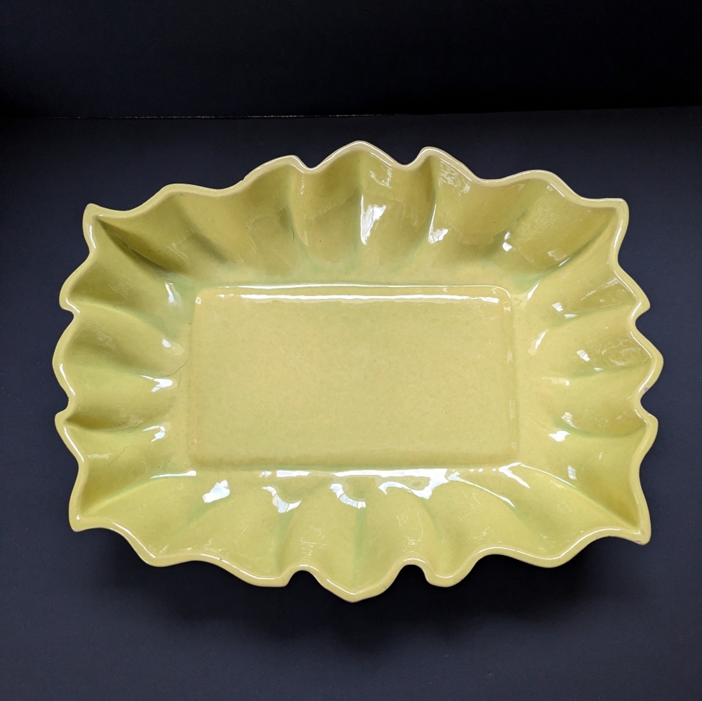 Los Angeles Potteries Vintage Green Ruffled Ceramic Dish Large Low Planter 600 - Picture 3 of 16